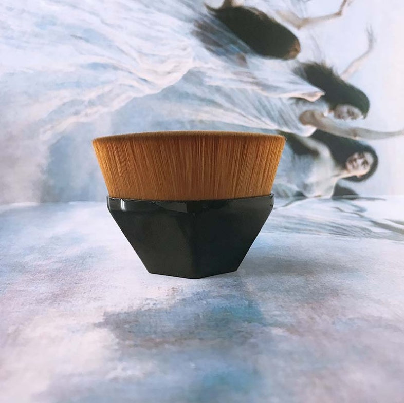 Flawless Finish Brush